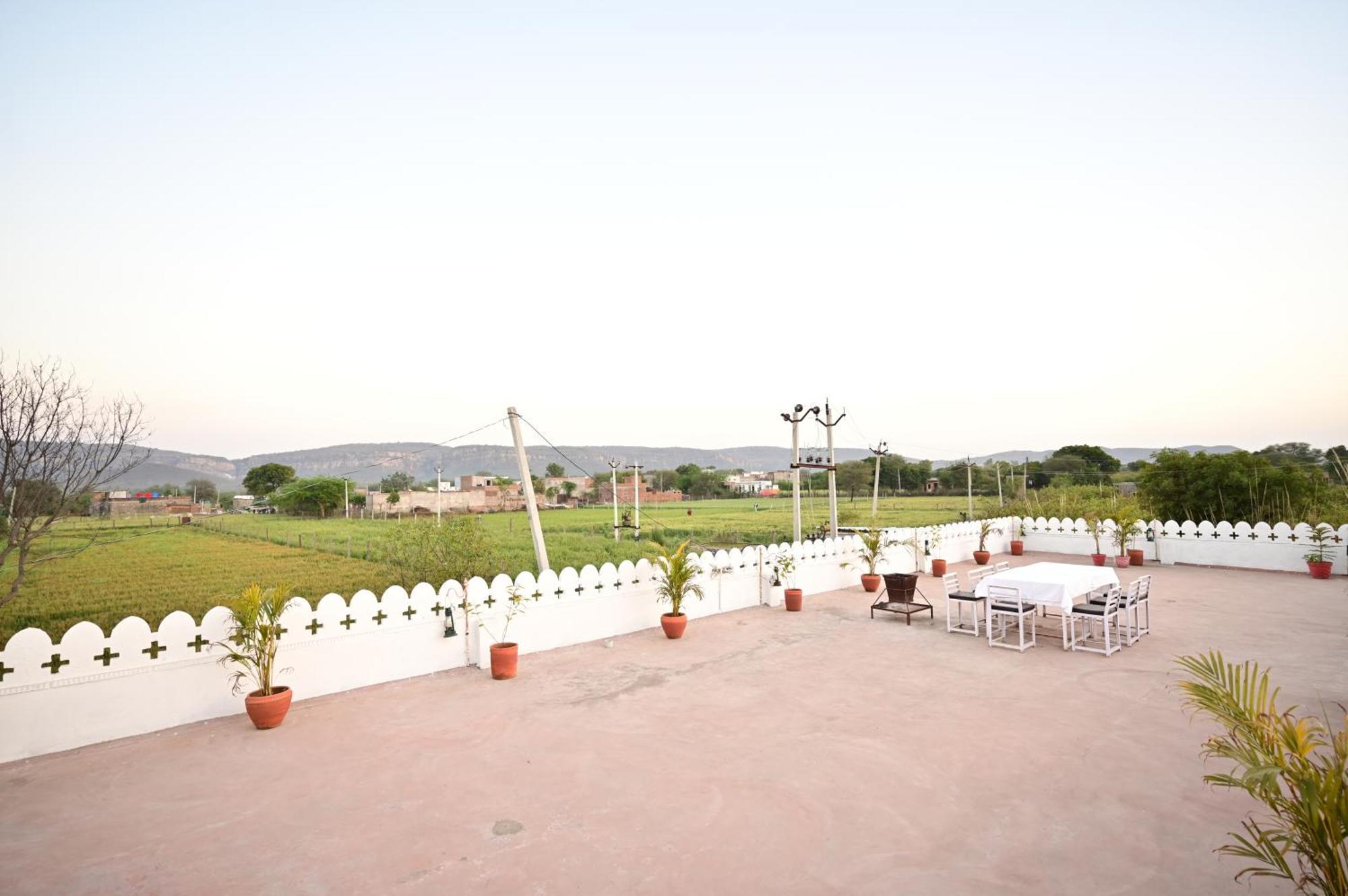 The Castle Crown - Hem Vilas Resort Ranthambhore Sawai Madhopur Εξωτερικό φωτογραφία