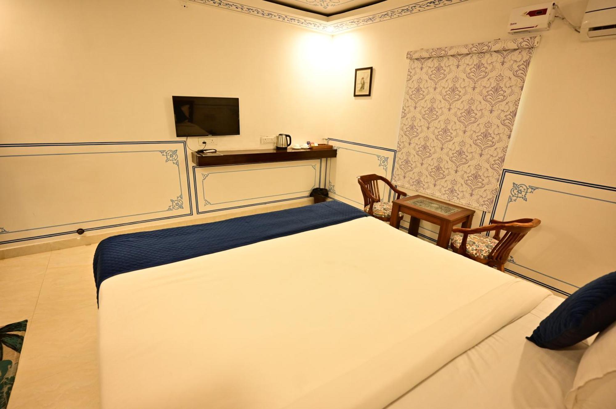 The Castle Crown - Hem Vilas Resort Ranthambhore Sawai Madhopur Εξωτερικό φωτογραφία