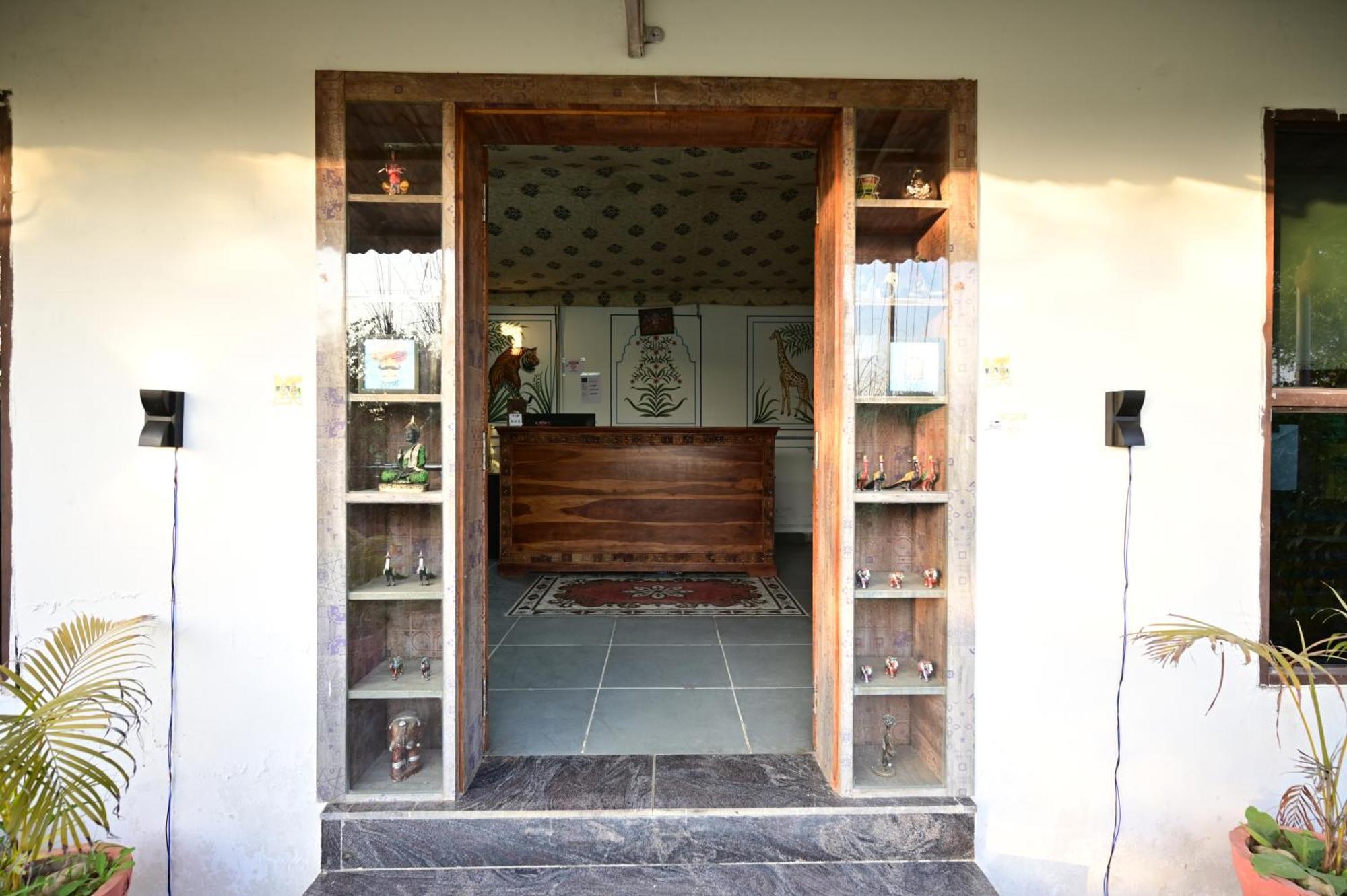 The Castle Crown - Hem Vilas Resort Ranthambhore Sawai Madhopur Εξωτερικό φωτογραφία